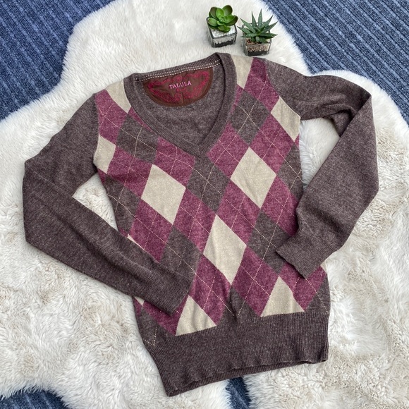 Talula Aritzia Argyle Preppy Checker V Neck Sweater Small - Picture 1 of 8